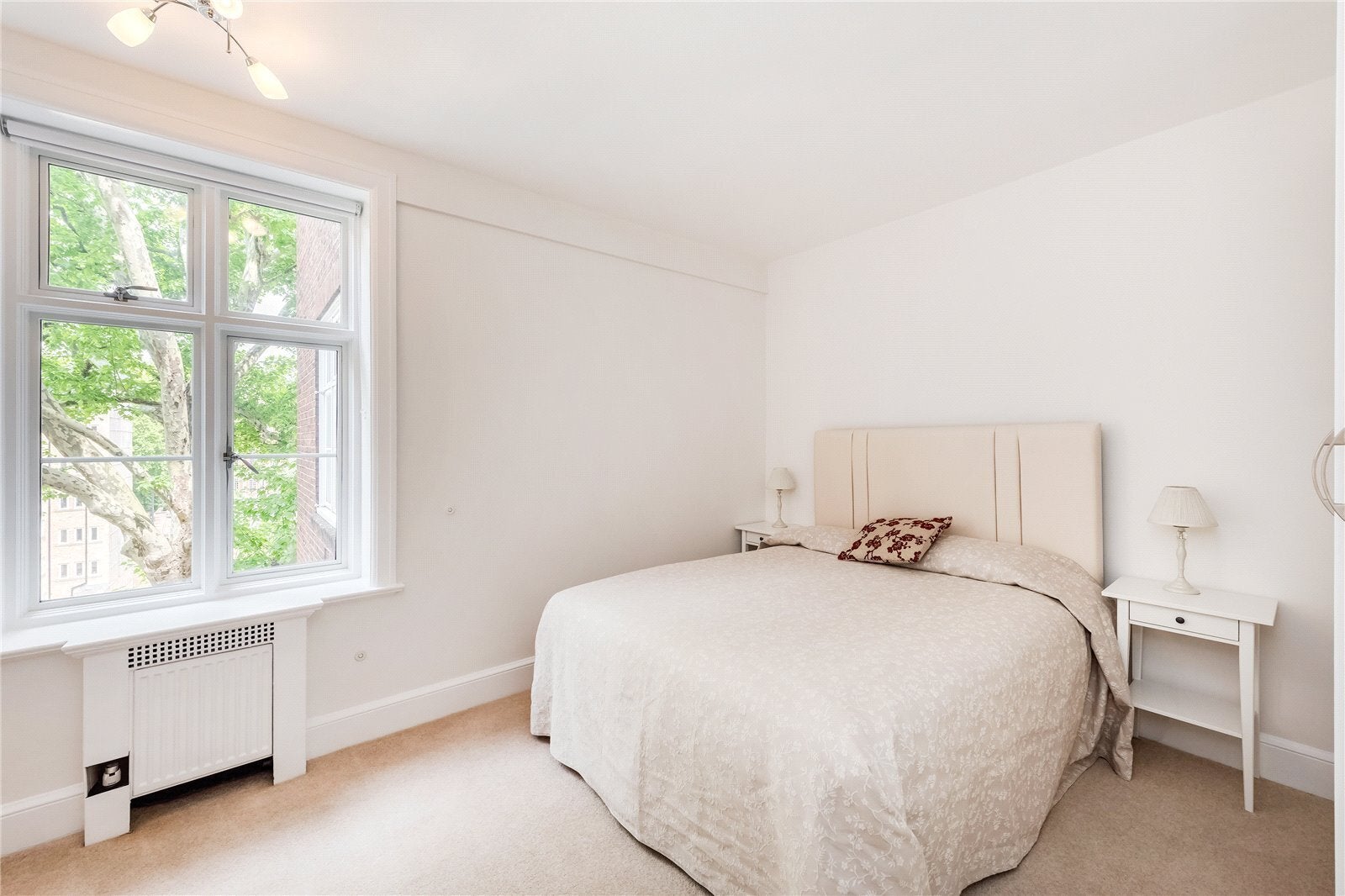Flat Chesterfield Gardens in City of Westminster