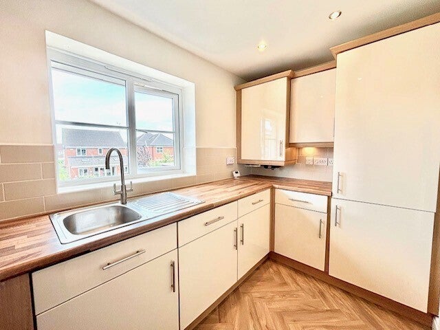 Flat Brookhaven Way in Rotherham