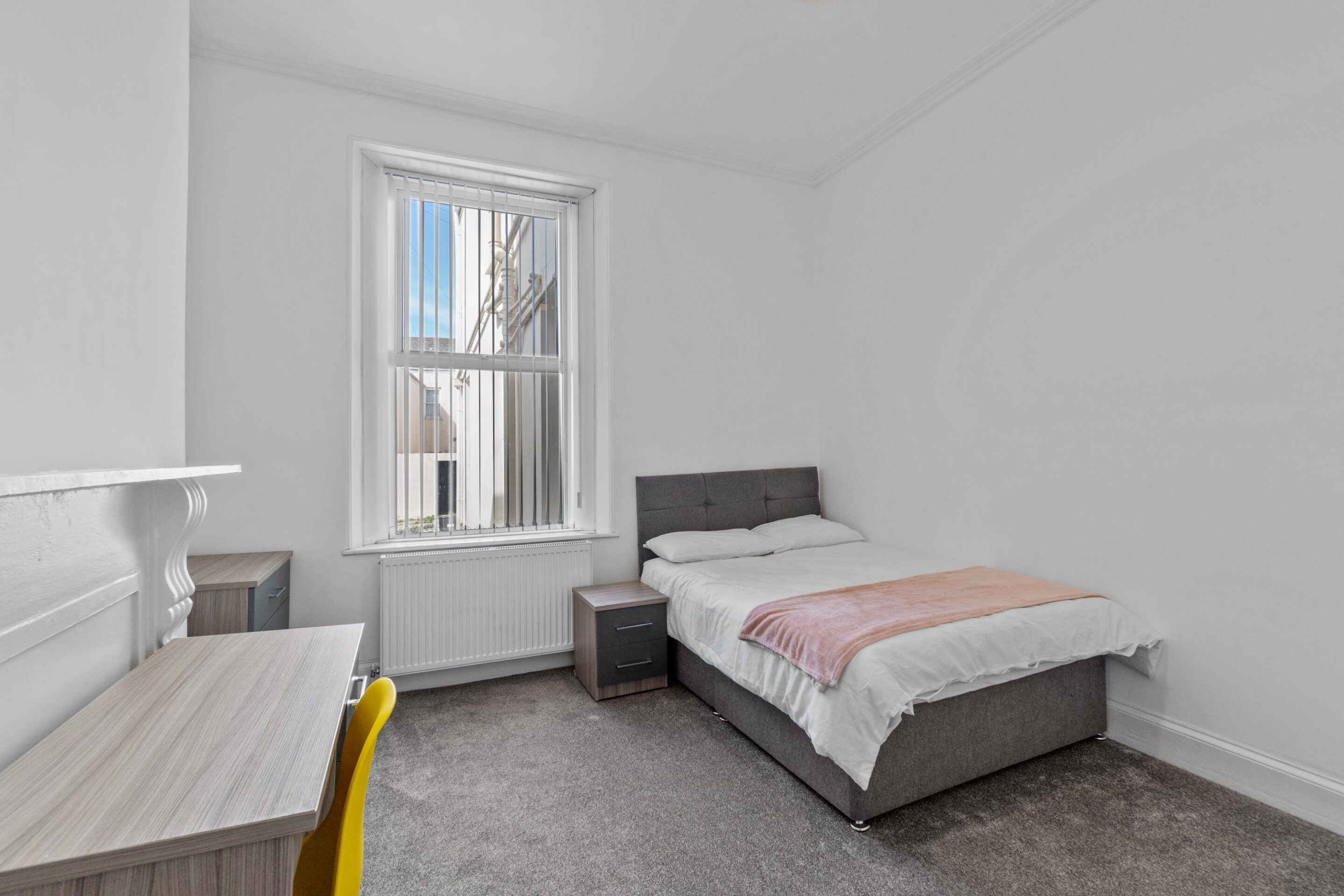Room Mildmay Street in Plymouth