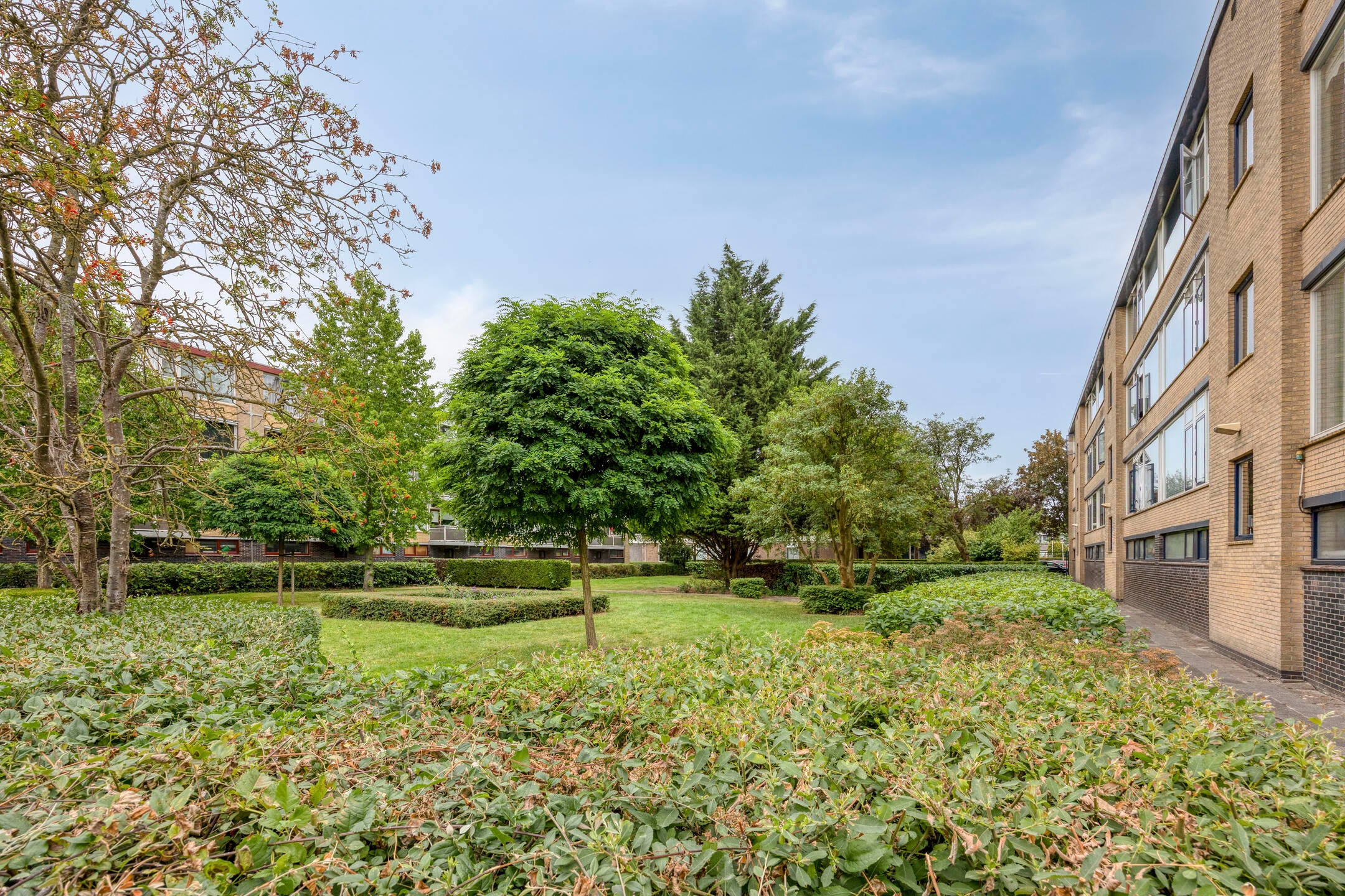 Appartement te koop: Van Anrooystraat 127, Ridderkerk