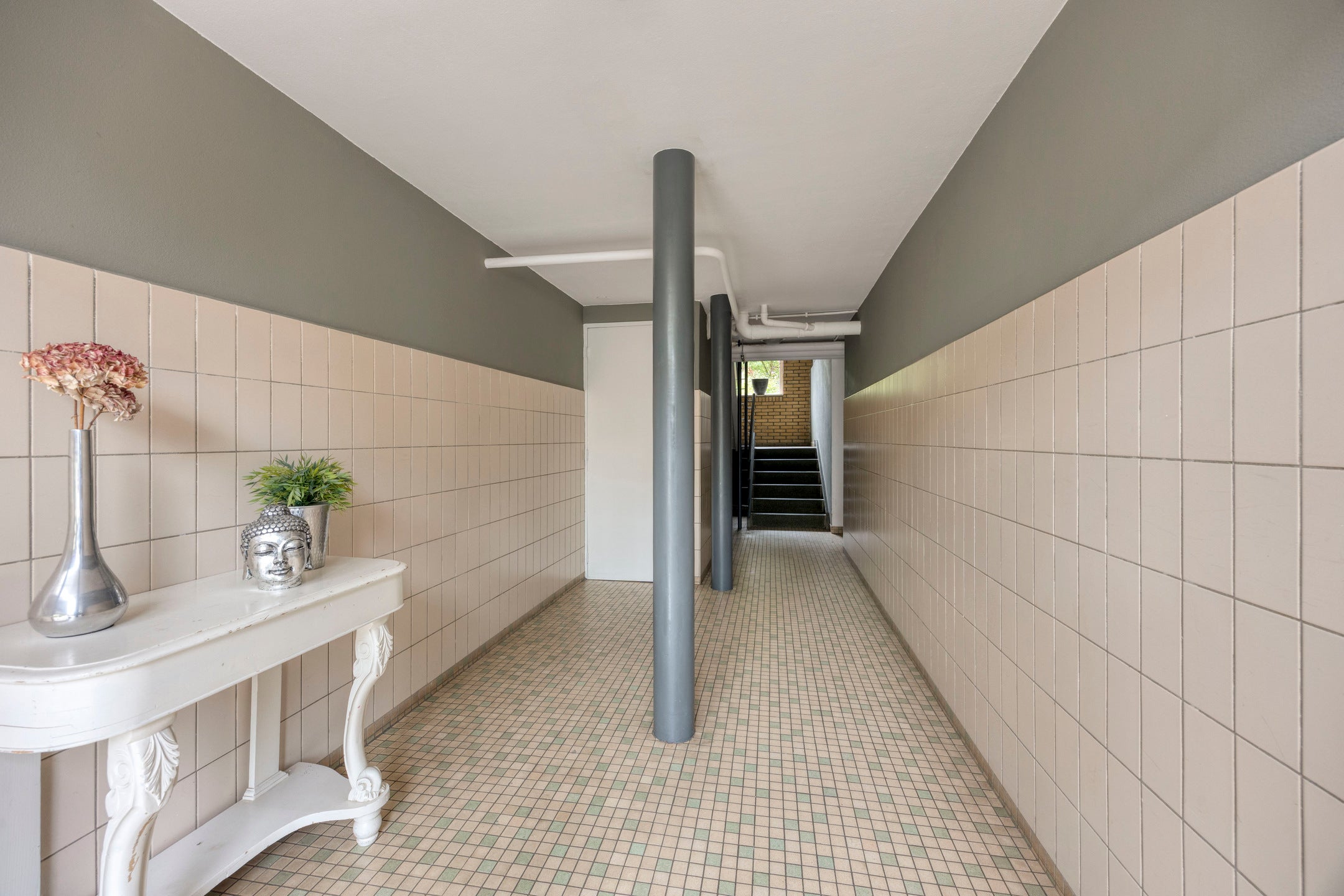 Appartement te koop: Van Anrooystraat 127, Ridderkerk