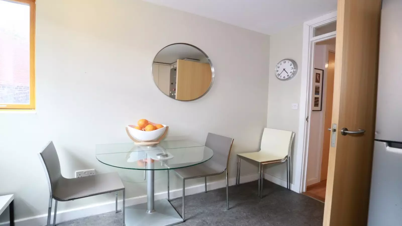 Flat Denmark Place in Greater London