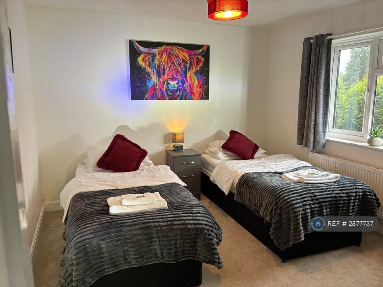 House Brunton Close in Coventry