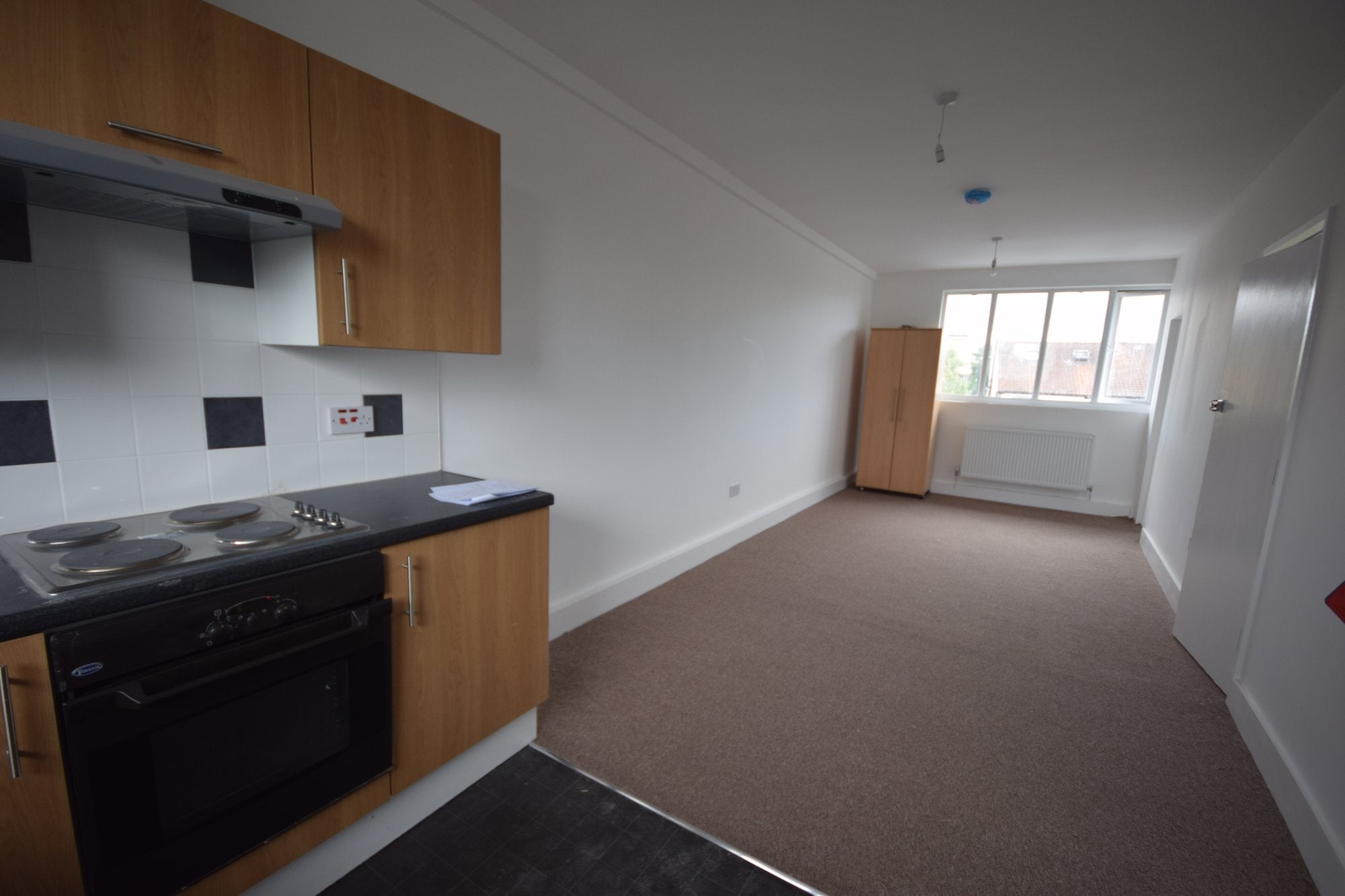 Flat Neasden Lane North in Greater London