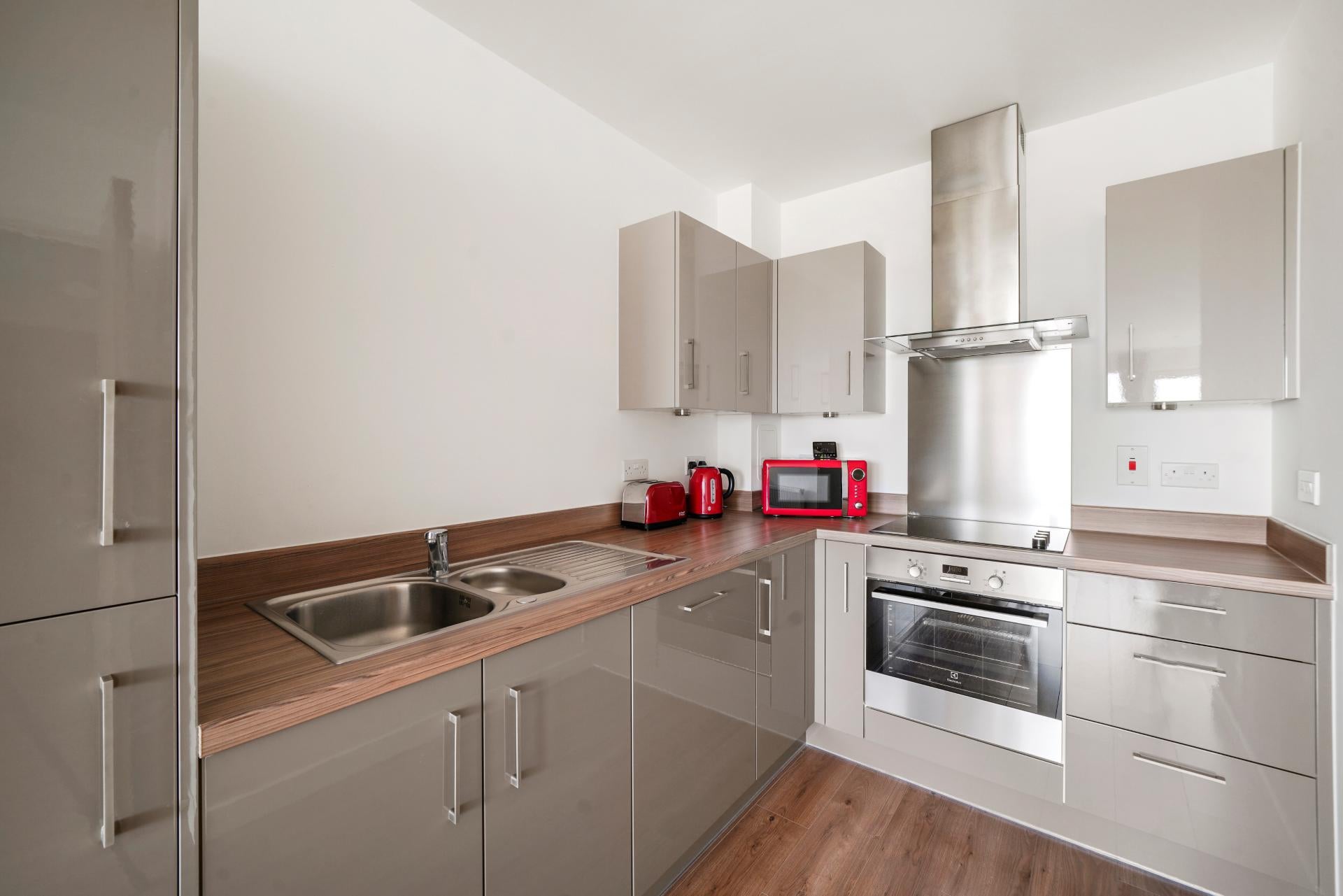 Flat Erith High Street in Greater London