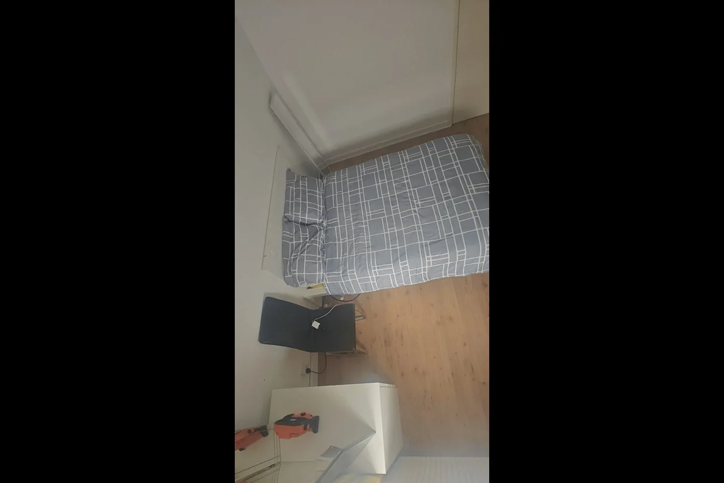 Room Cavendish Street in Greater London