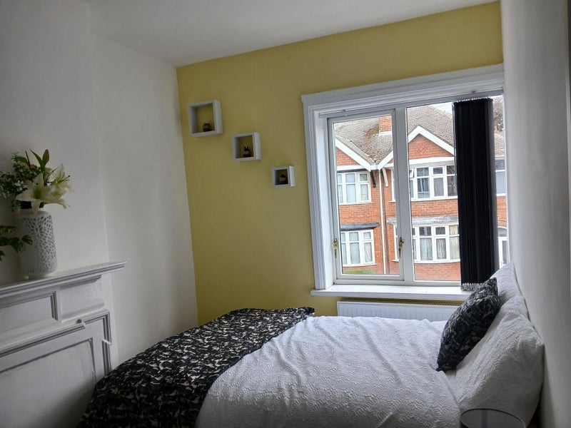Room Kimberley Road in Leicester