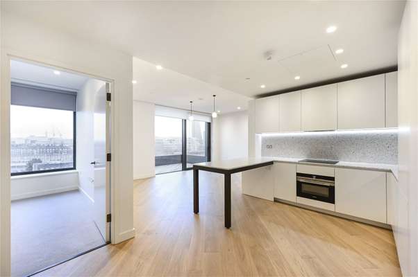 Flat Wood Lane in Greater London