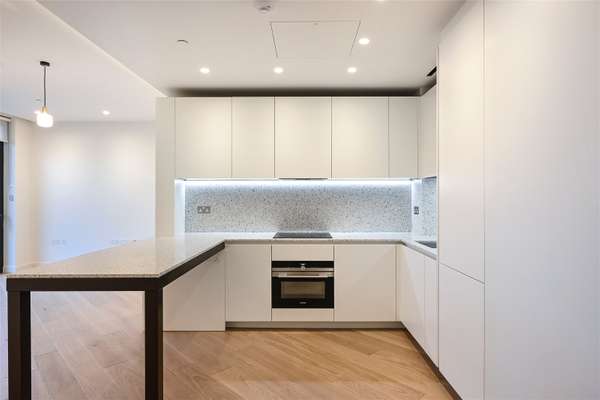 Flat Wood Lane in Greater London