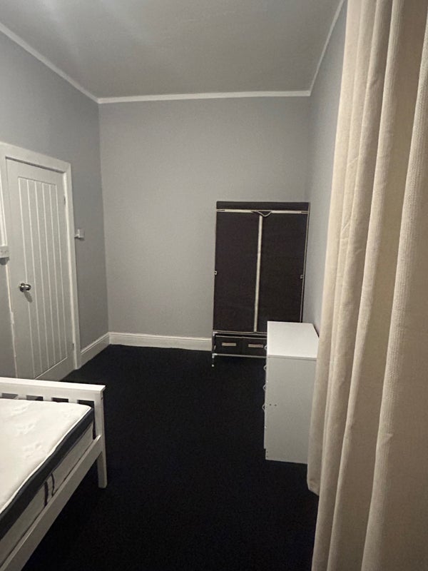 Room Highbury Road in Nottingham