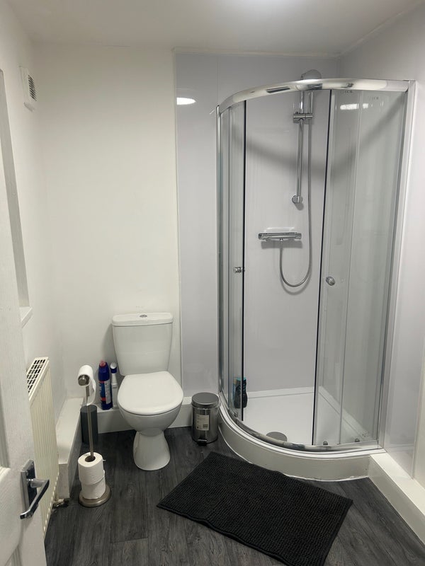 Room Highbury Road in Nottingham
