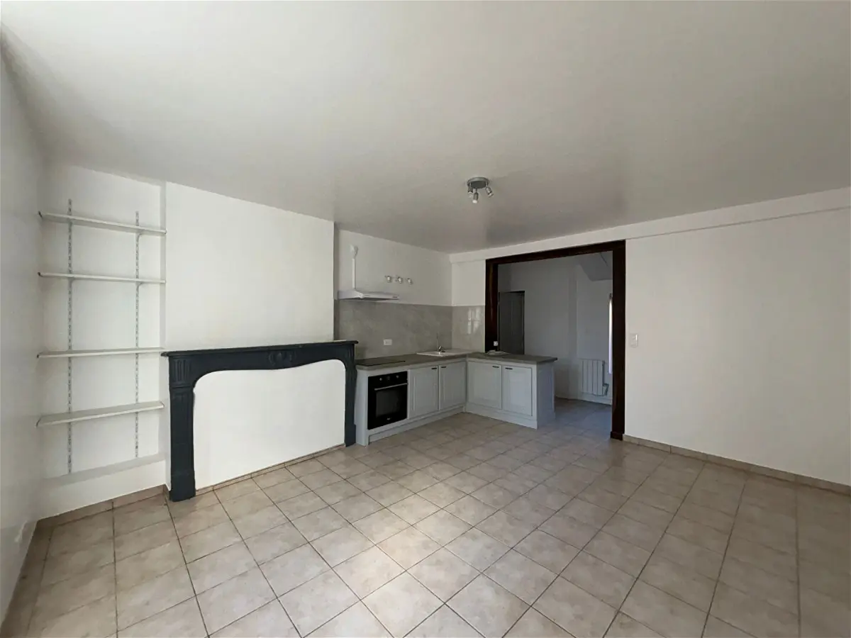 Flat Rue Émile Zola in Sens