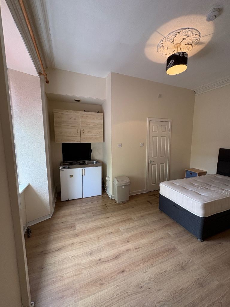 Room Elgin Street in Dunfermline