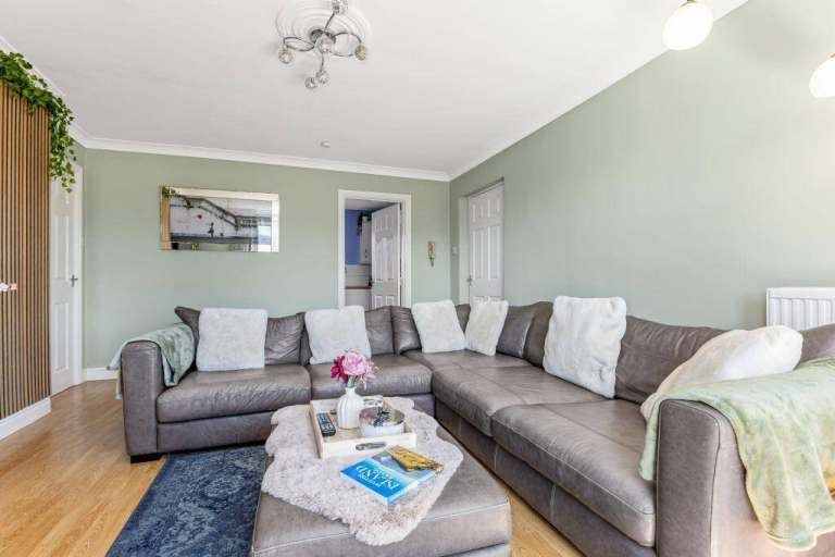 Flat Sighthill Loan in City of Edinburgh