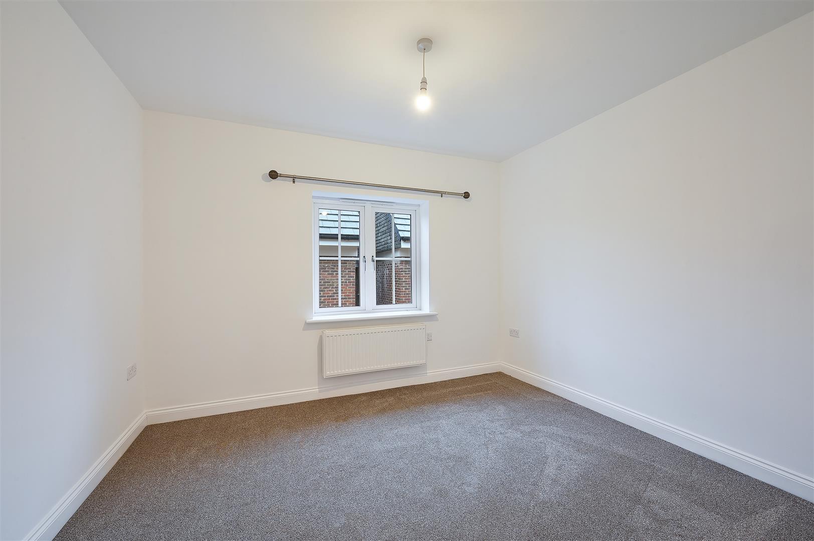 Flat Grove Road in Greater London