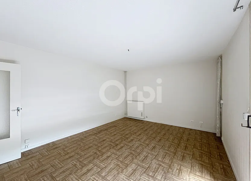 Appartement Rue Gaston Sarnel à Terrasson-Lavilledieu