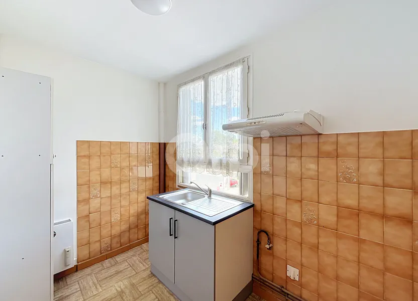 Appartement Rue Gaston Sarnel à Terrasson-Lavilledieu