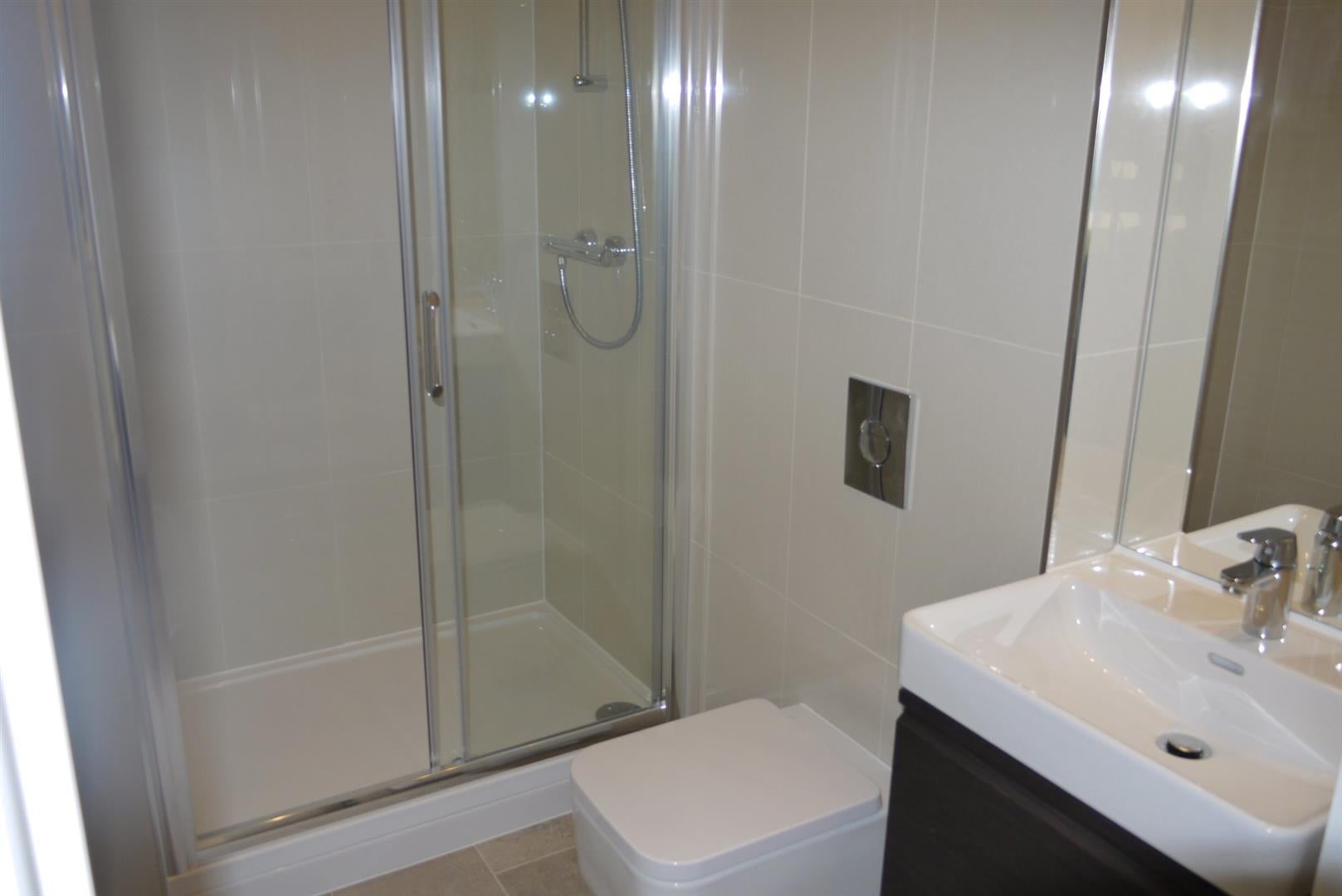 Flat Clarendon Avenue in Royal Leamington Spa