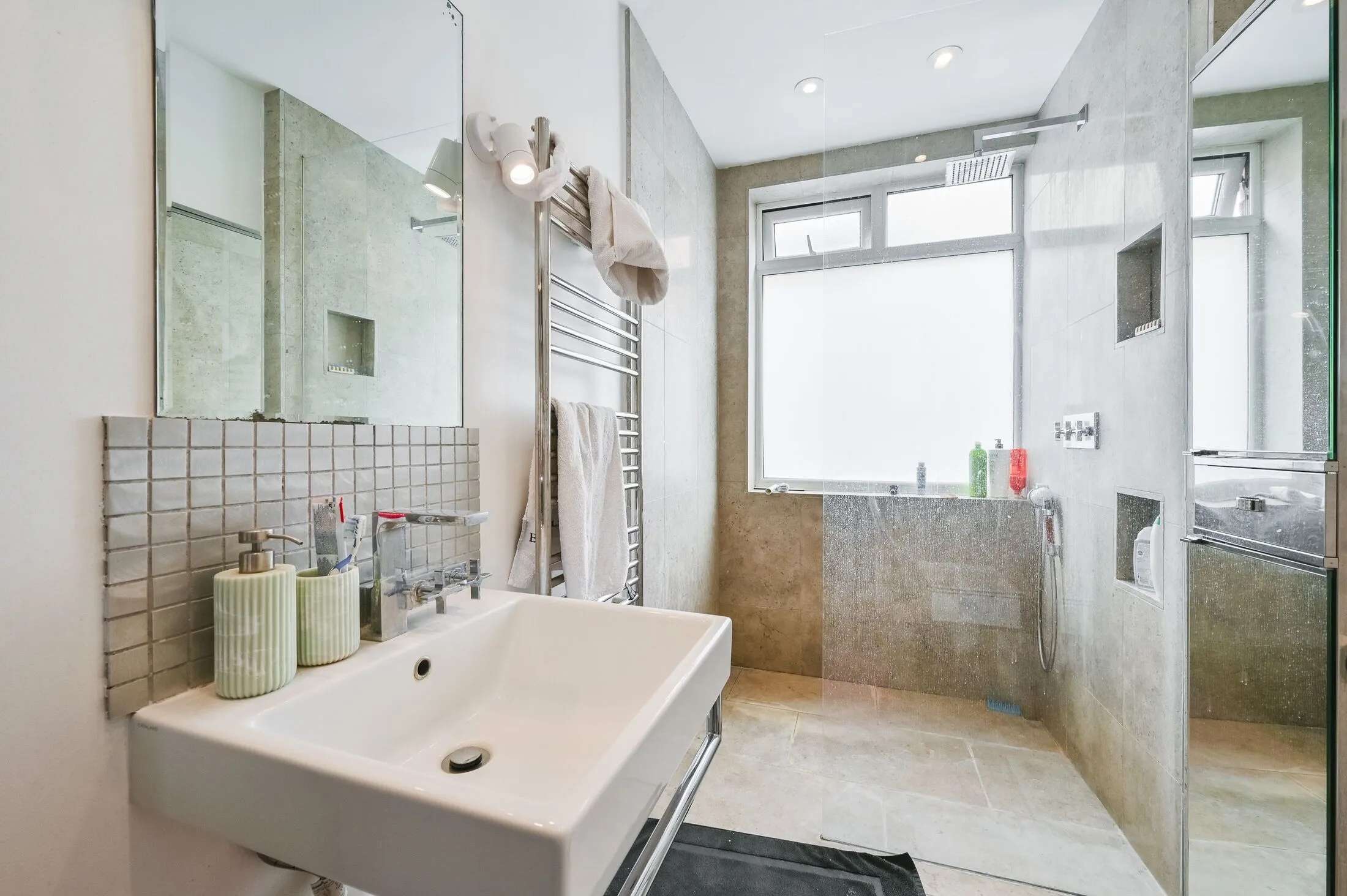 Flat Bedford Place in Greater London