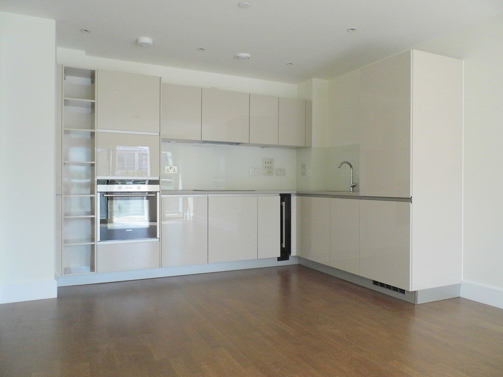 Flat Manchester Road in Tameside