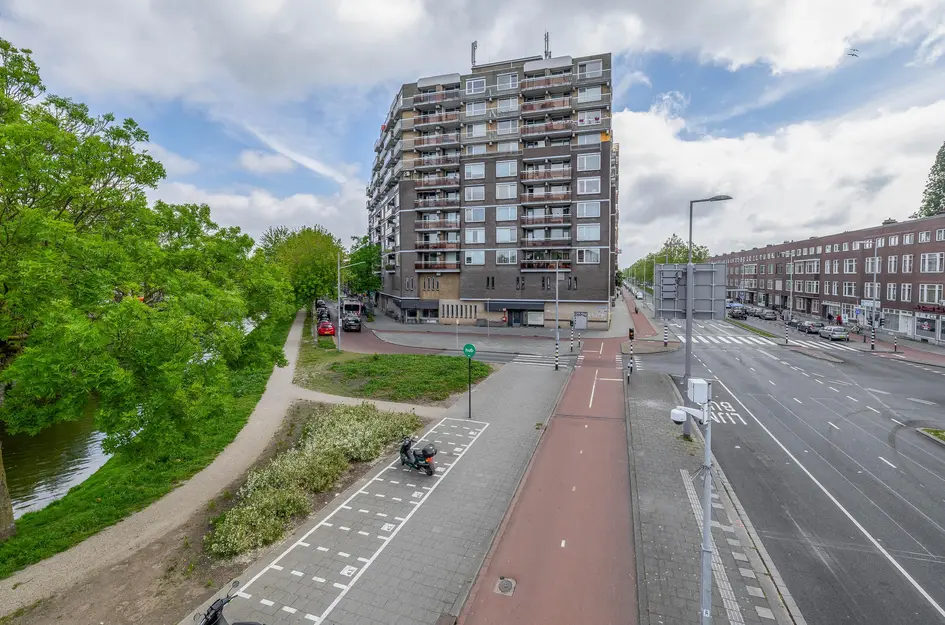 Lange Hilleweg 408 in Rotterdam
