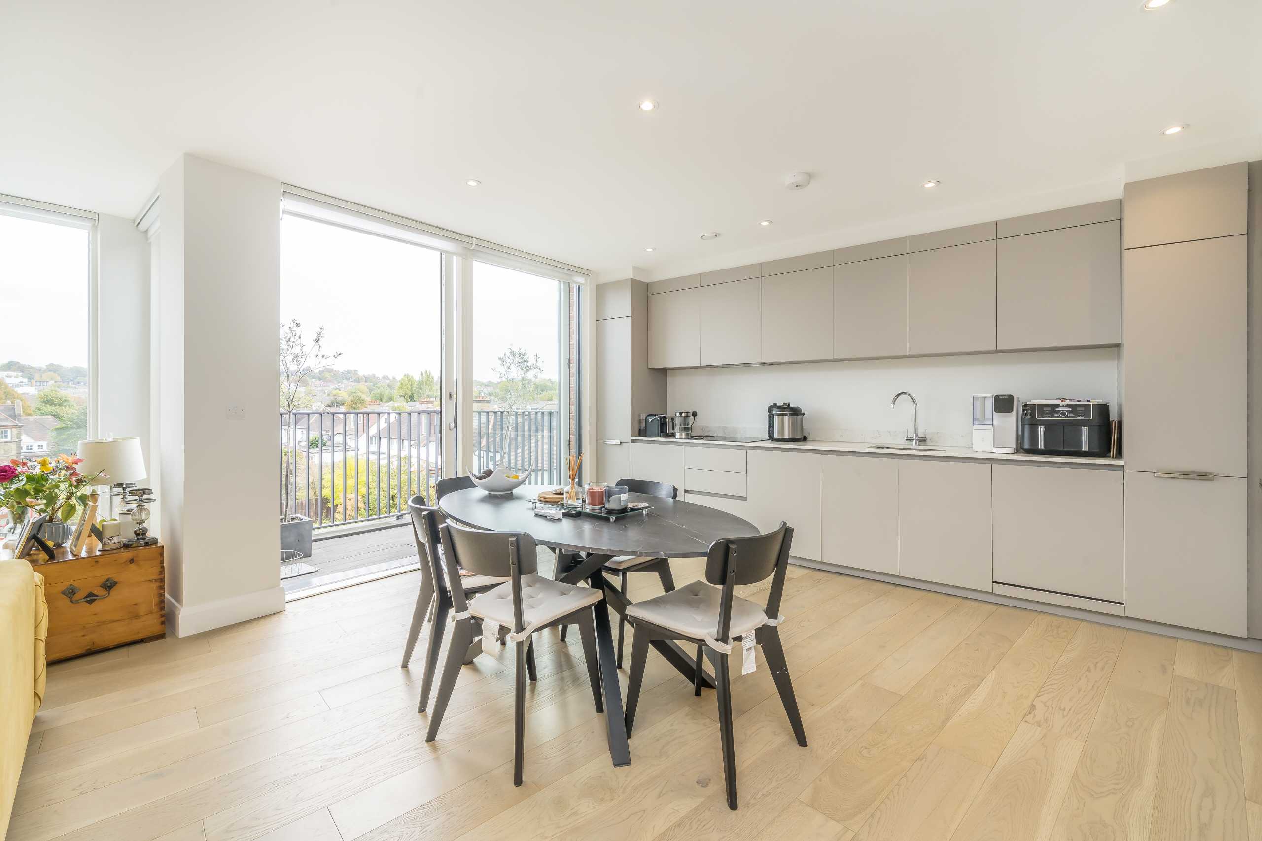 Flat Dersingham Road in Greater London