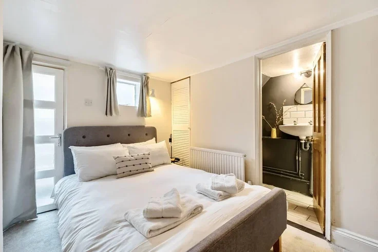 Flat Hurst Street in Oxford
