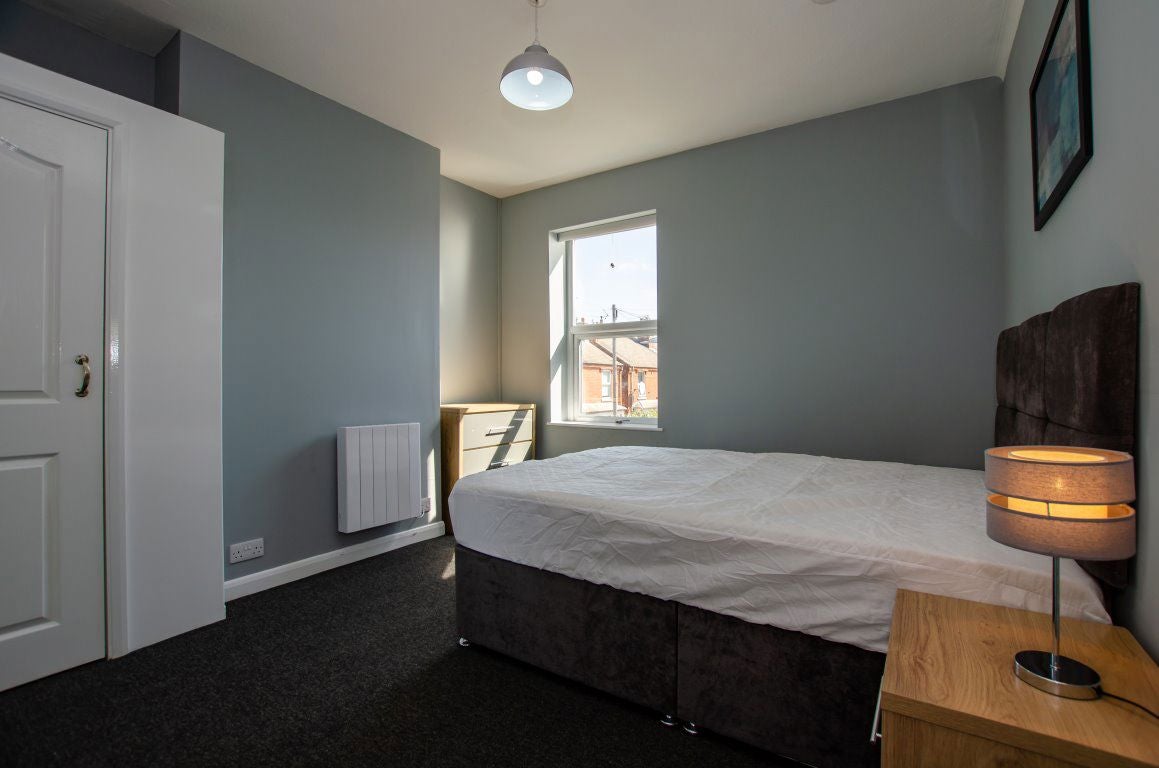 Room Carlton Road in Boston