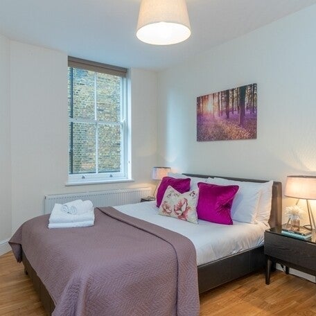 Flat Hamlet Gardens in Greater London