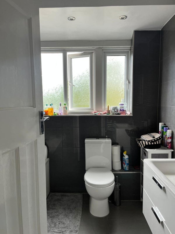 Room Richmond Avenue in Greater London