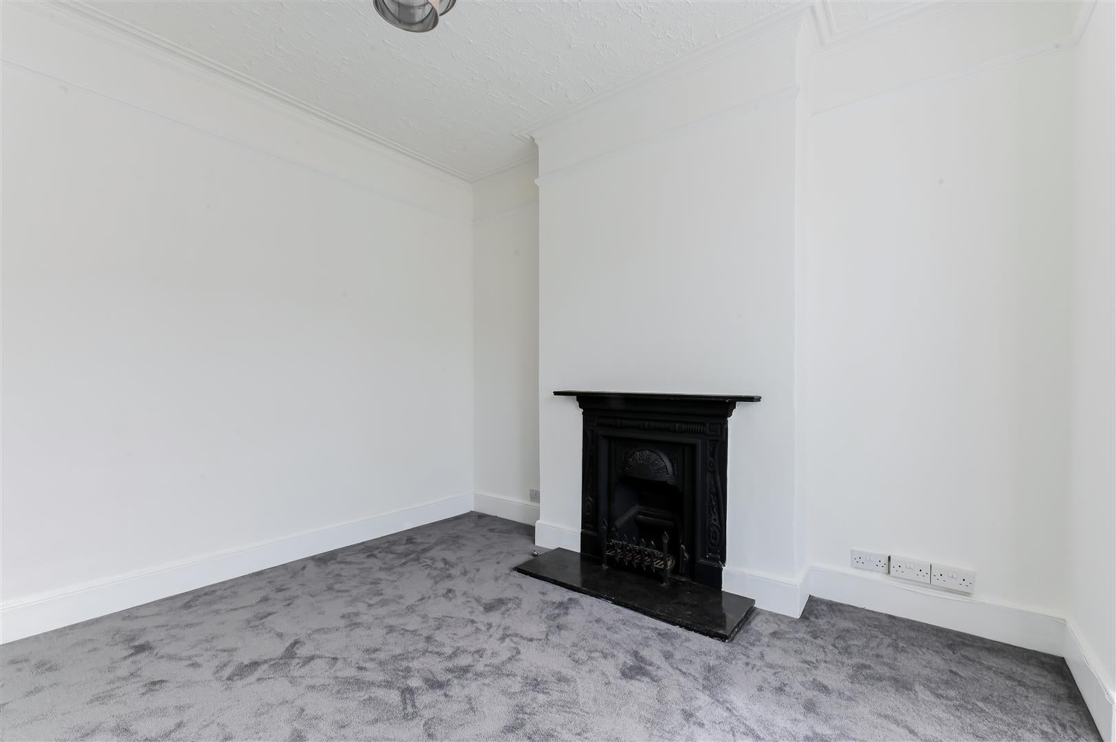 Flat Acre Road in Greater London