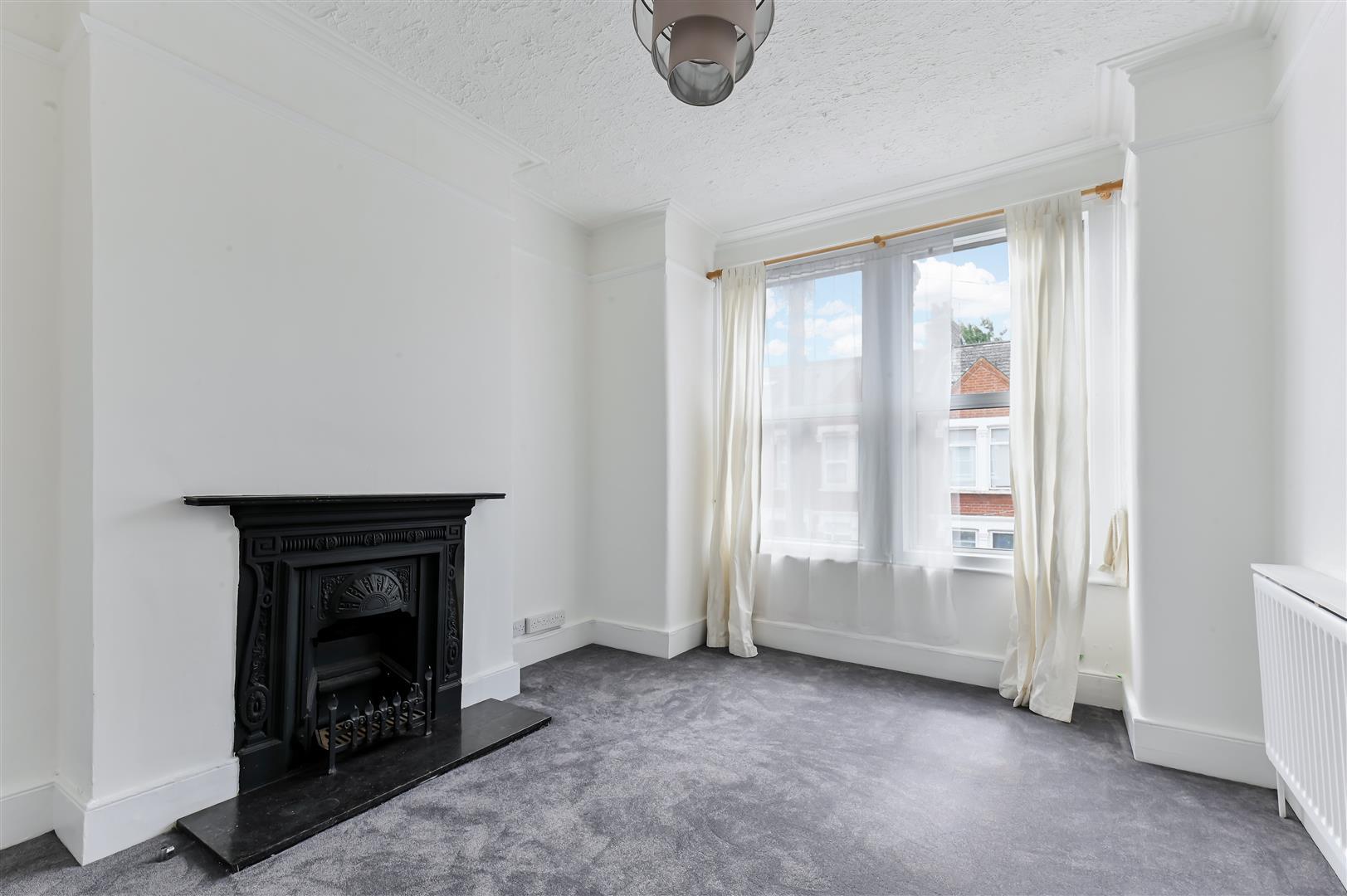 Flat Acre Road in Greater London