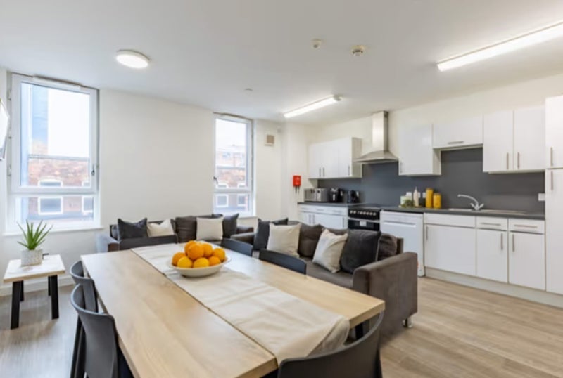 Room Cliveland Street in Birmingham