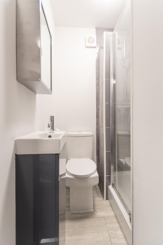 Room Sussex Road in Maidstone