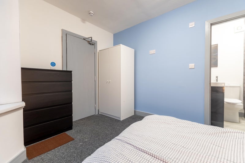 Room Sussex Road in Maidstone