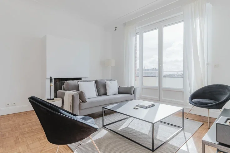 Appartement Avenue Paul Doumer à Paris