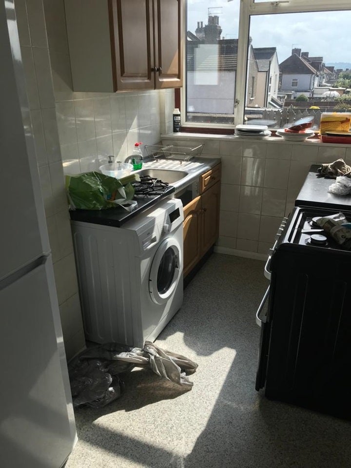 Flat Hertford Road in Greater London