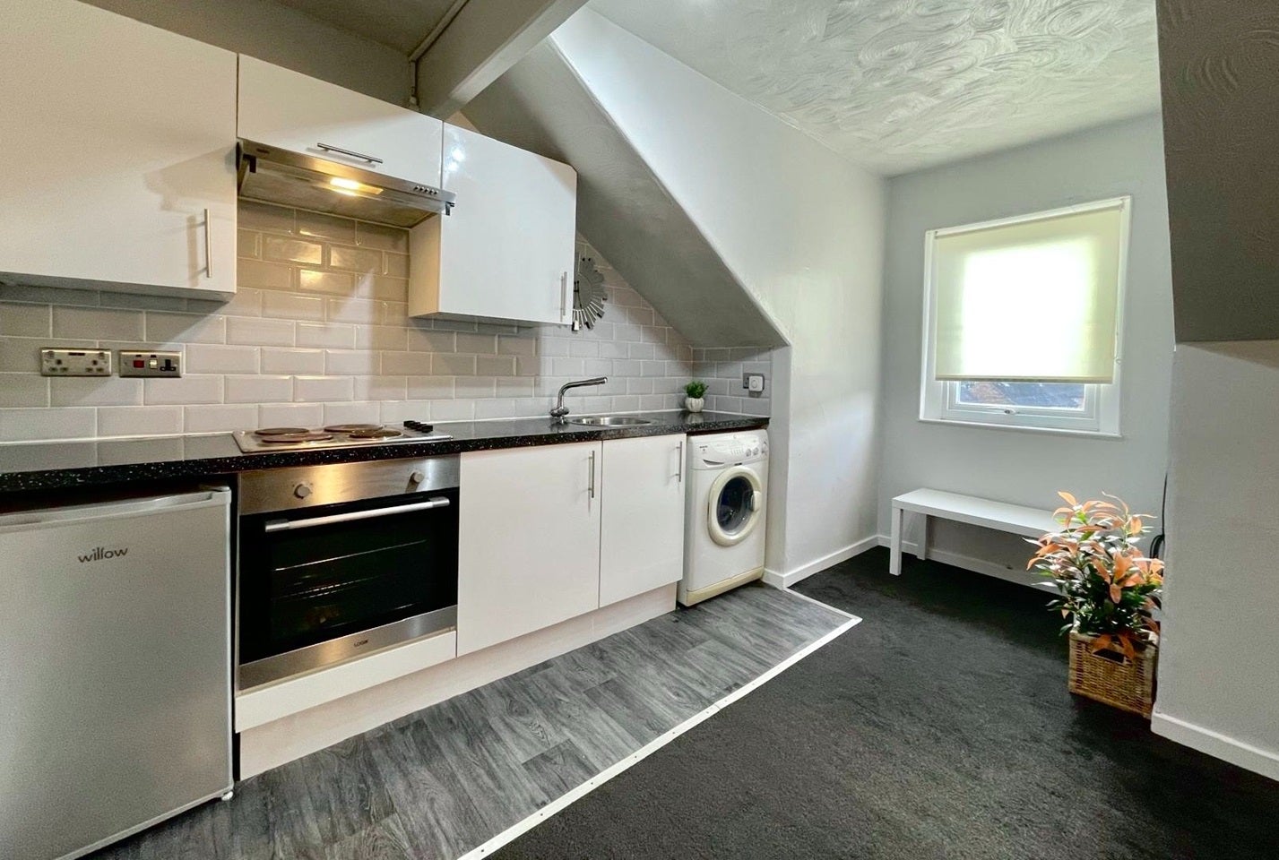 Flat Raynville Road in Leeds