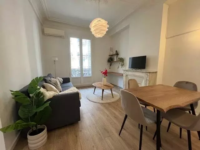 Appartement Rue de Châteauneuf à Nice