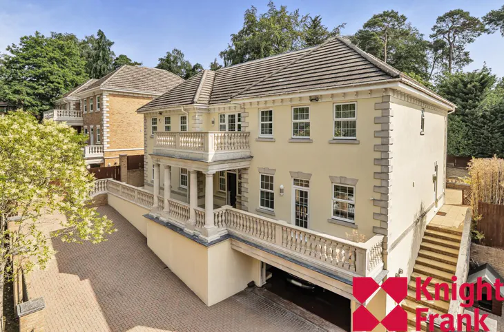 House Jersey Place in Sunningdale