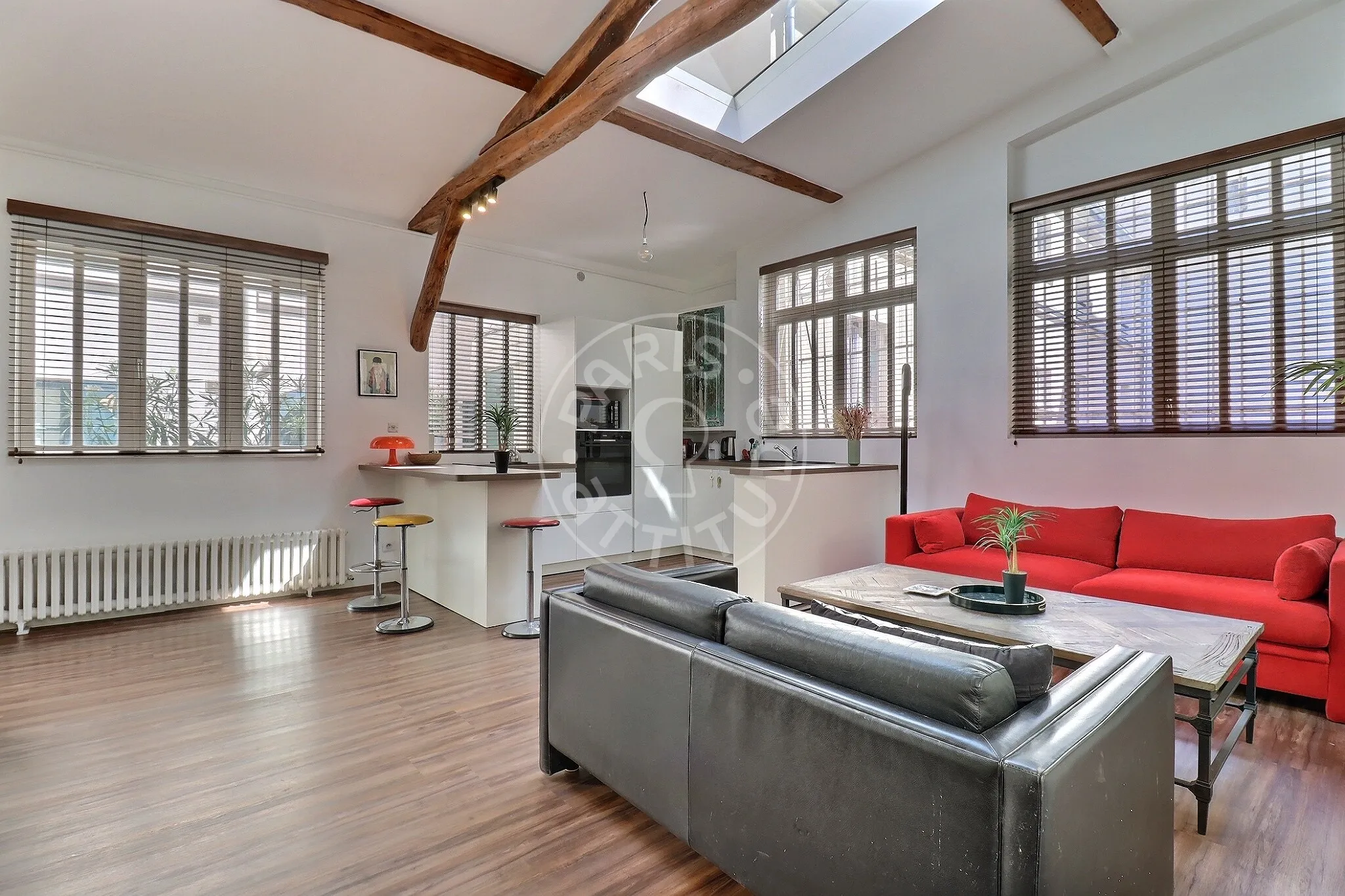 Flat Cour Saint-Hilaire in Paris