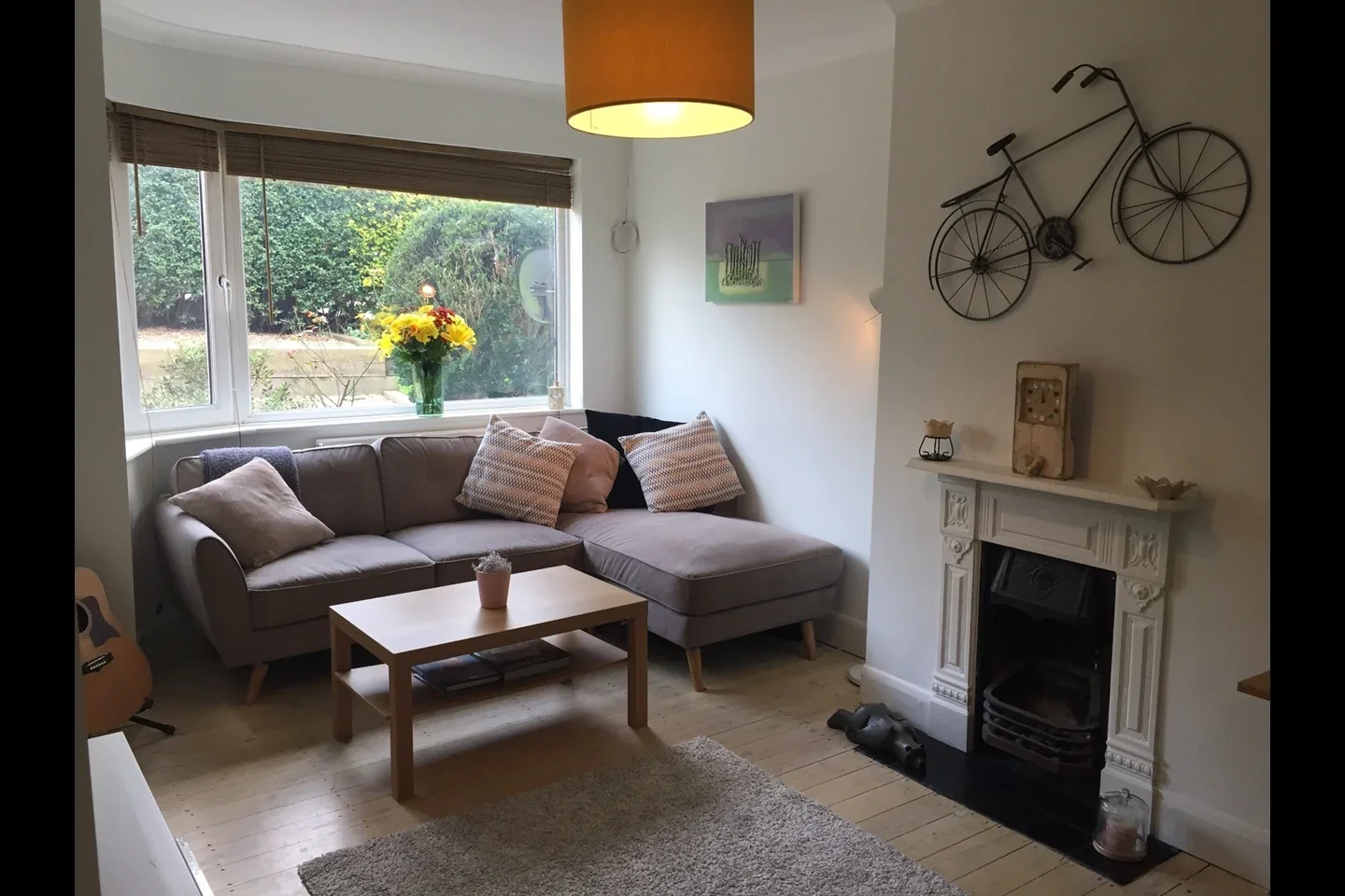 Flat Meadowview Road in Greater London
