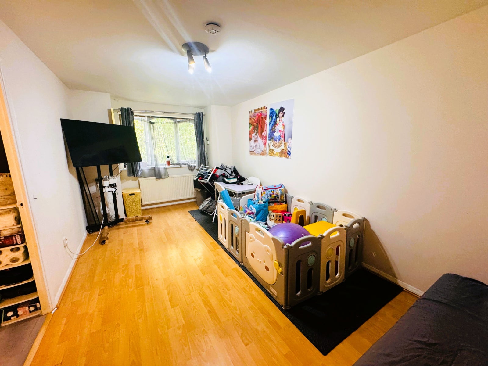 Flat Harewood Terrace in Greater London