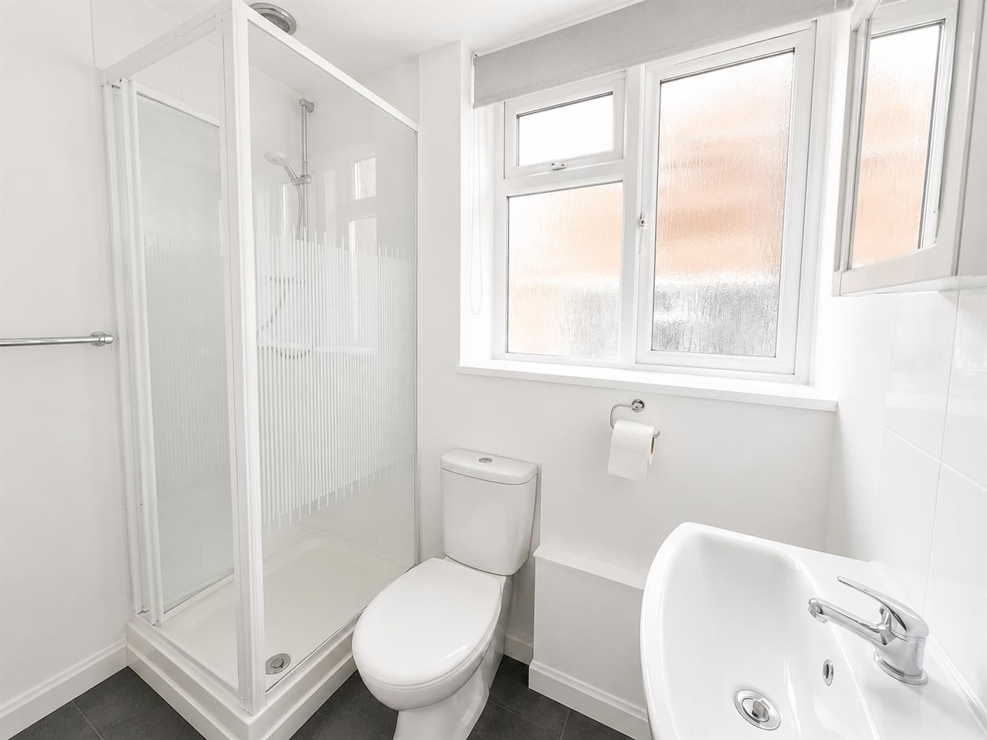 Flat Upper Grosvenor Road in Tunbridge Wells