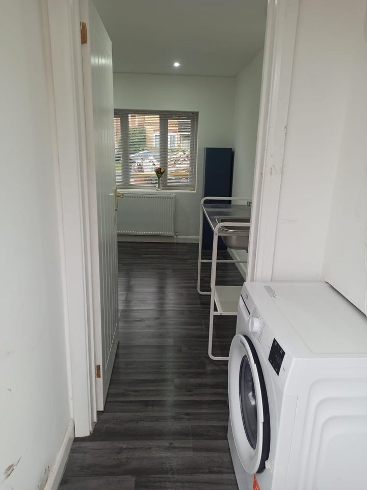 Room Carnation Way in Aylesbury