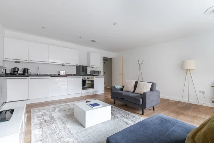 Flat Middlesex Street in City of London