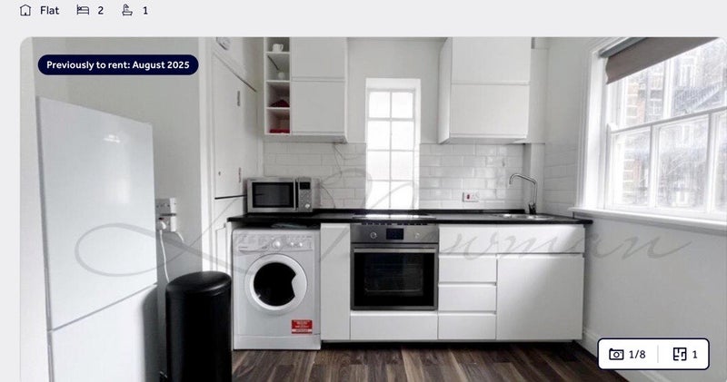 Room Tottenham Street in Greater London