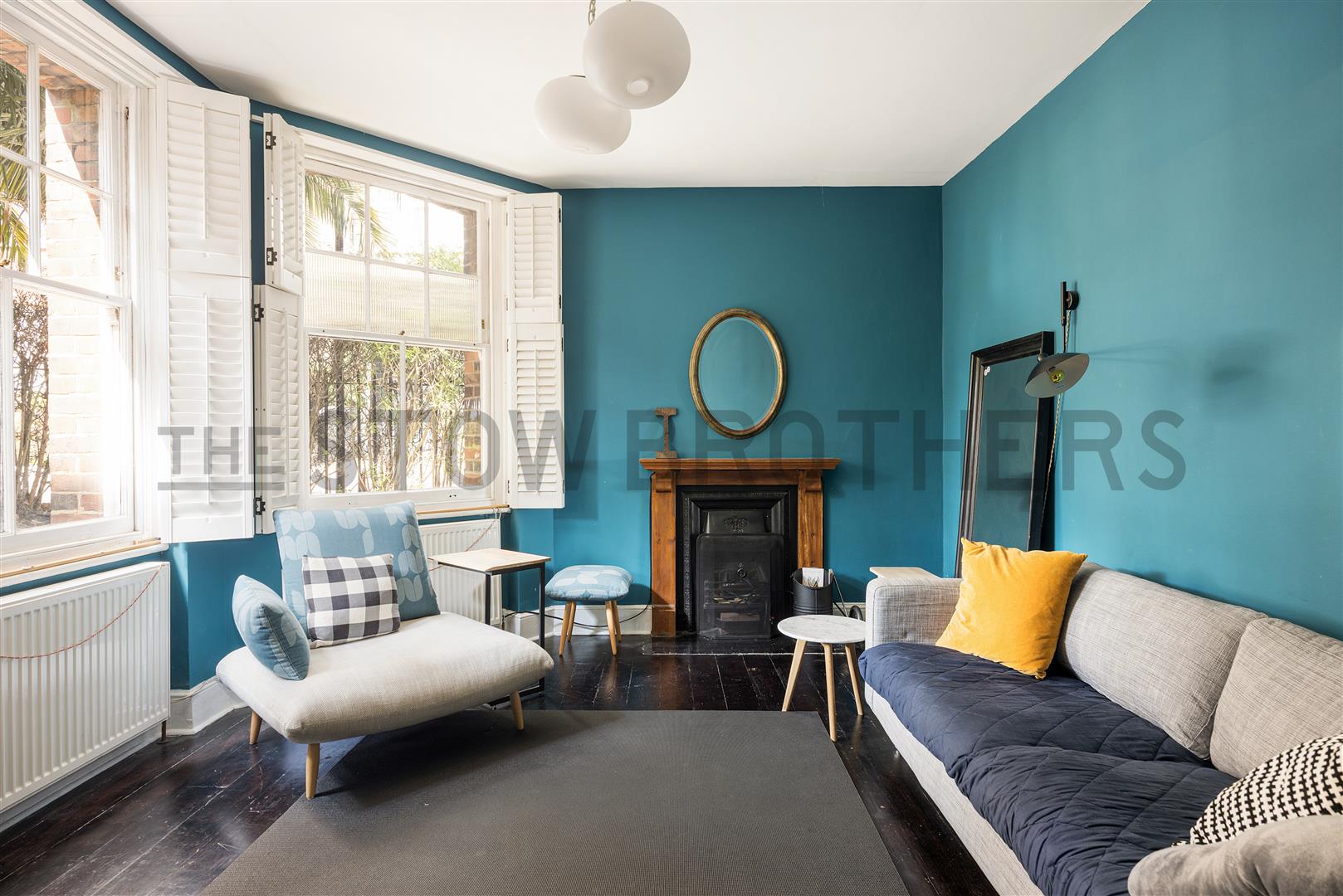 Flat Clapton Passage in Greater London