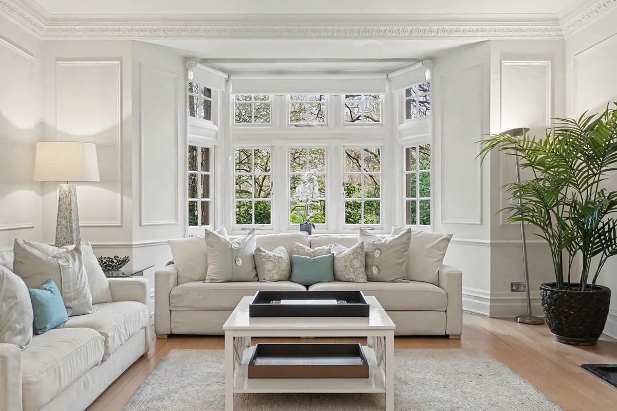 Flat Knightsbridge in City of Westminster