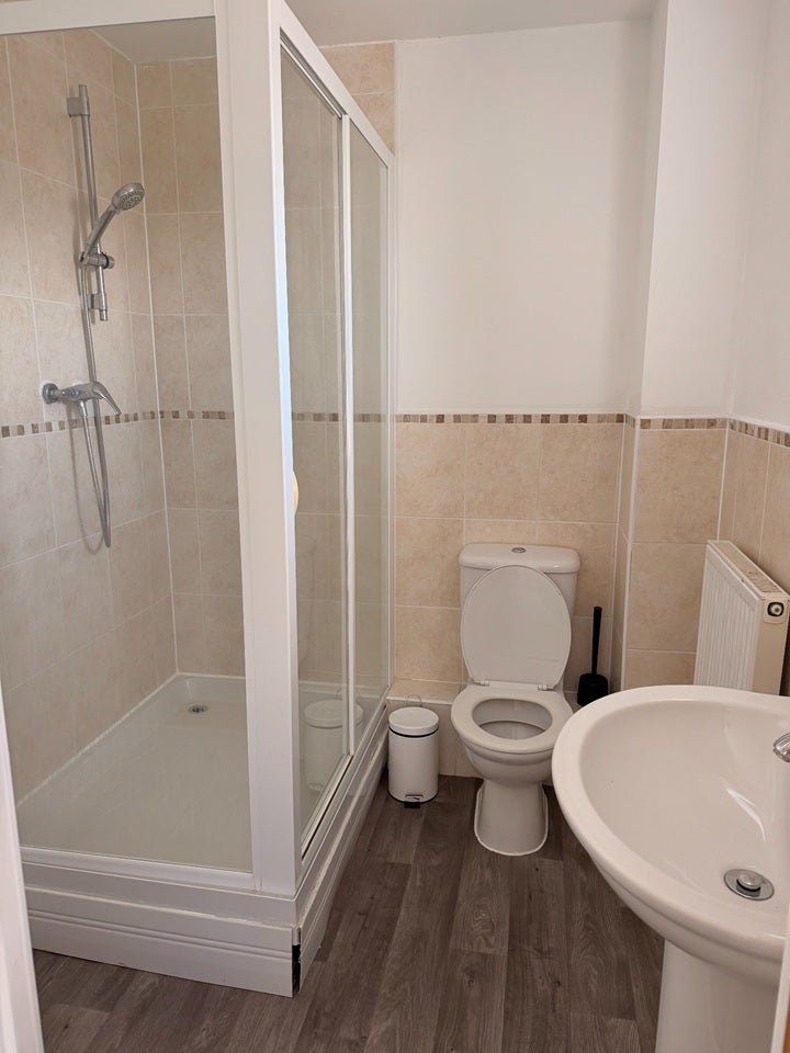 Flat Cavan Way in Milton Keynes